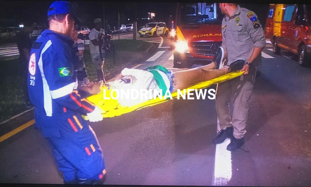 Ciclista de 19 anos fica em estado grave após ser atingida por moto em Londrina