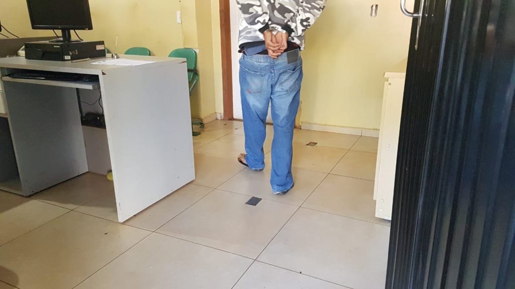 Foragido da PIC é recapturado no Bairro Floresta, em Cascavel