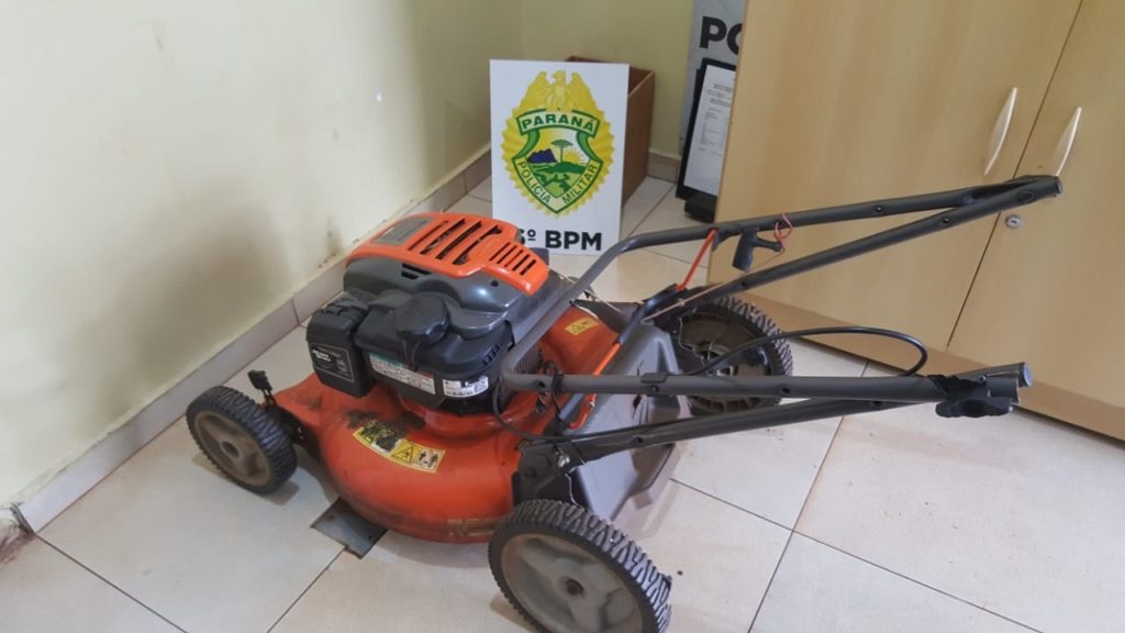 Acusado de furtar máquina de cortar grama é detido e levado à Cadeia Pública de Cascavel