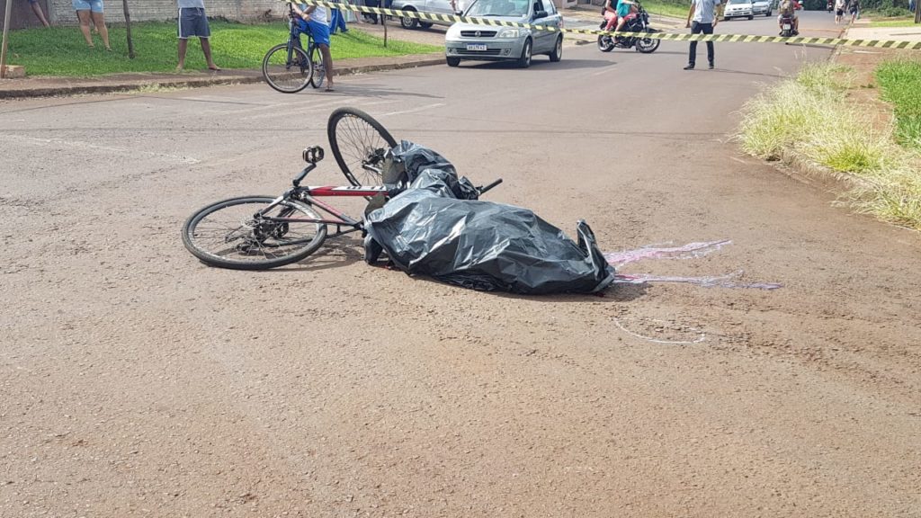 Jovem de 23 anos morre após ser baleado no Bairro Santa Cruz