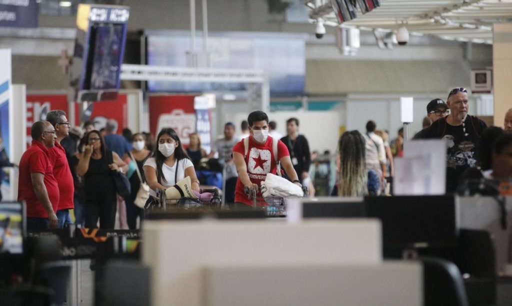Estados Unidos antecipam em dois dias restrição de viagens do Brasil