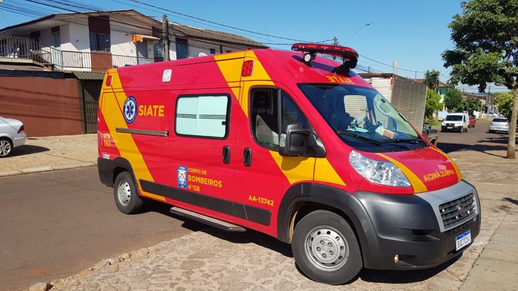 Homem fica ferido ao cair de escada no Bairro Santo Onofre