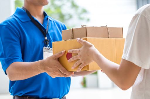 Cliente que espera entrega de produto comprado pela internet há três anos será indenizado em Cascavel