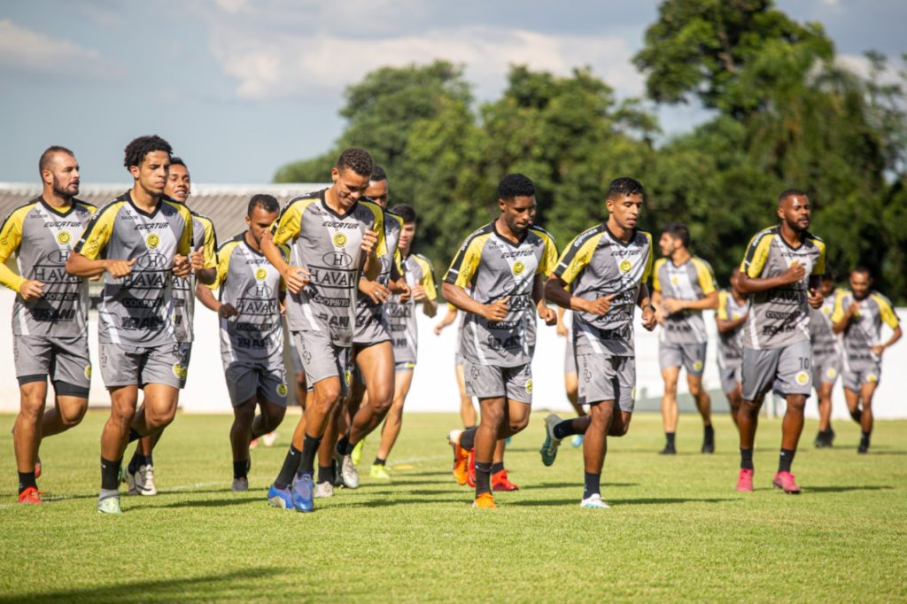 FC Cascavel enfrenta o Londrina neste domingo (8), Dia Internacional da Mulher, no Olímpico