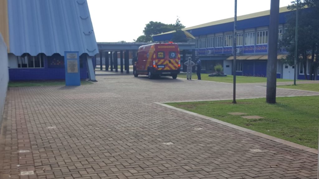 Criança sofre ferimentos em escola e Siate é acionado no Jardim Clarito Criança sofre ferimentos em escola e Siate é acionado no Jardim Clarito
