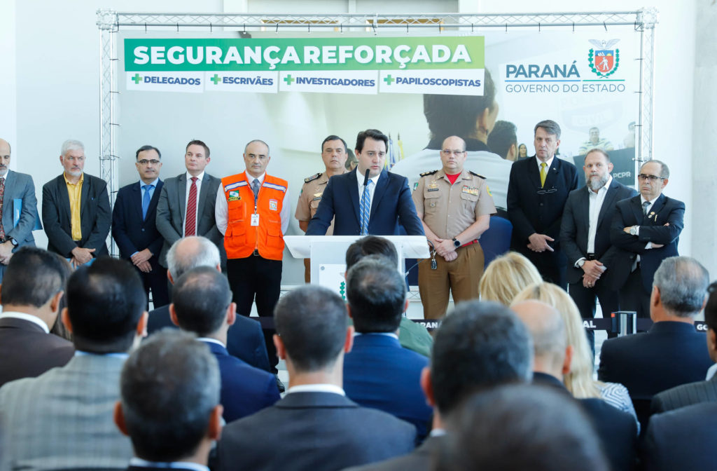 Governador convoca escrivães e confirma concurso para a Polícia Civil Governador convoca escrivães e confirma concurso para a Polícia Civil