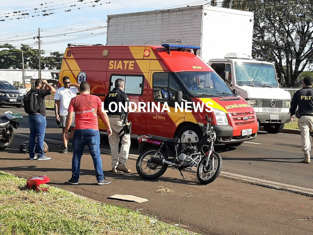 Rapaz de 17 anos colide moto contra a traseira de carro e fica em estado grave em Londrina