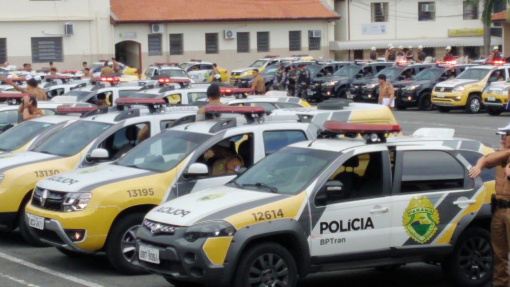 PM faz megaoperação com mais de 150 viaturas e 500 policiais em áreas mapeadas de Curitiba