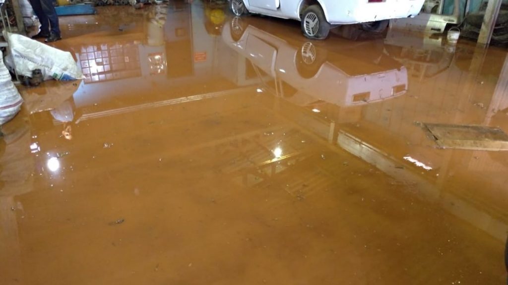 Alagamentos causam transtornos à moradores do Bairro São Miguel, em Chopinzinho