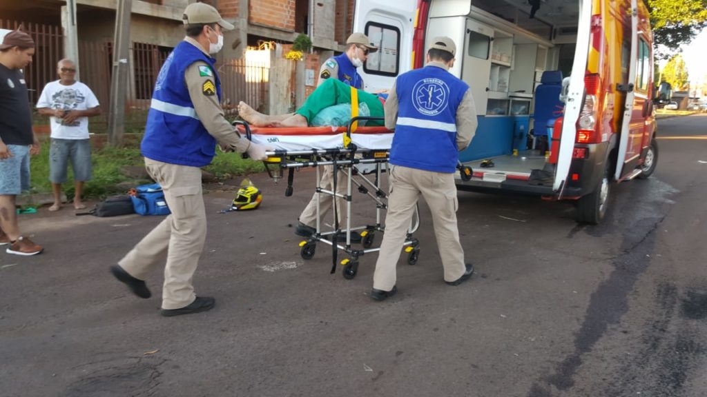Homem fica ferido em colisão de trânsito no Parque São Paulo