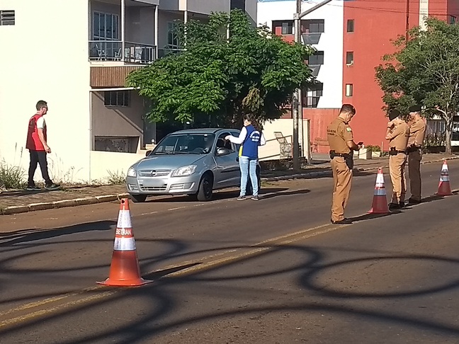 Começaram neste domingo as barreiras sanitárias nas entradas de Beltrão Imagem referente a Começaram neste domingo as barreiras sanitárias nas entradas de Beltrão