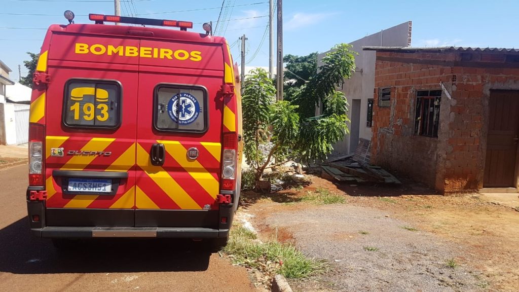 Criança de dois anos fica ferida após cair em residência no Bairro Brasmadeira