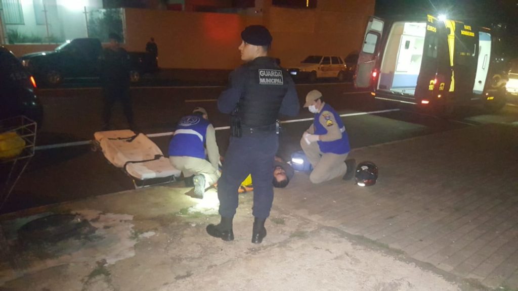 Motociclista é atingido por carro no Bairro Alto Alegre