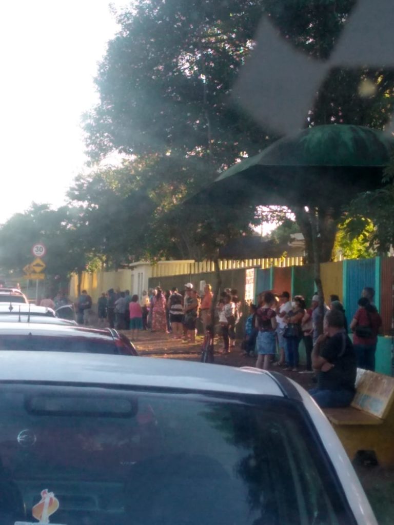 Aglomeração de pessoas em busca de vacina preocupa internauta no Morumbi