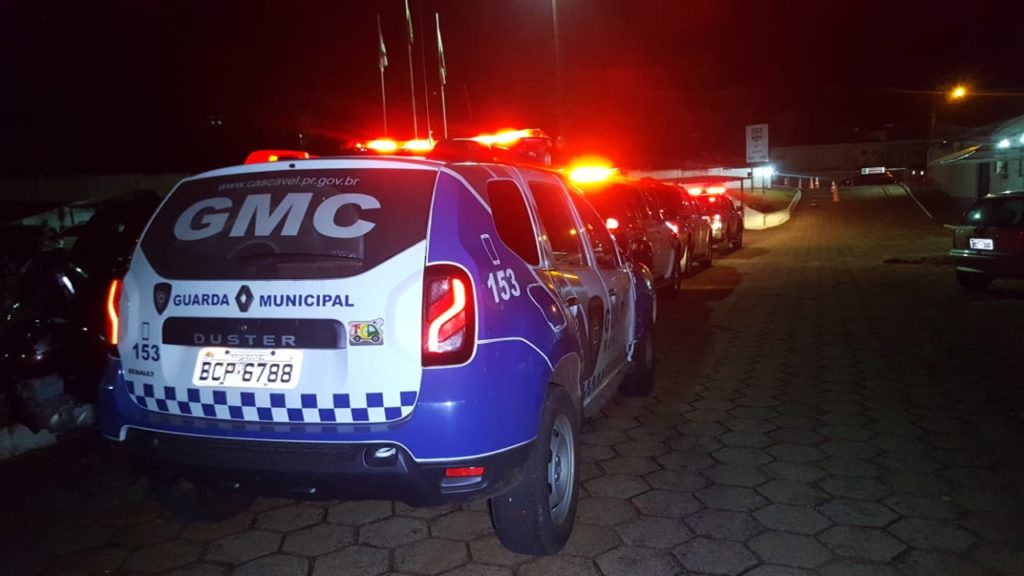 Toque de Recolher: durante a madrugada três pessoas foram detidas em Cascavel