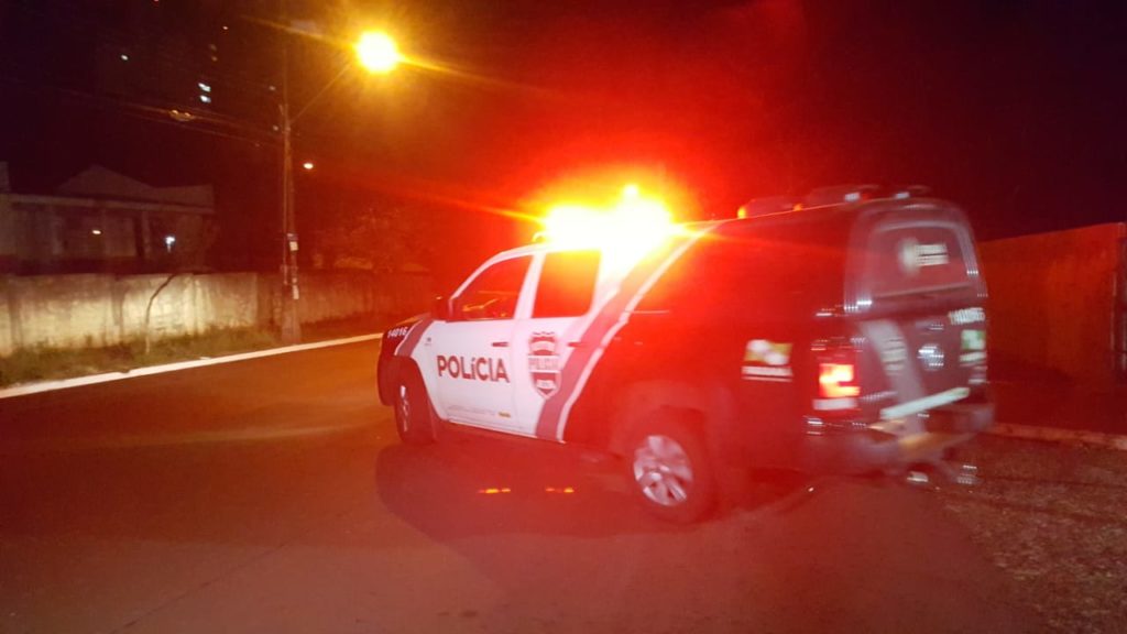 Equipes de forças de segurança dão cumprimento a mais um toque de recolher