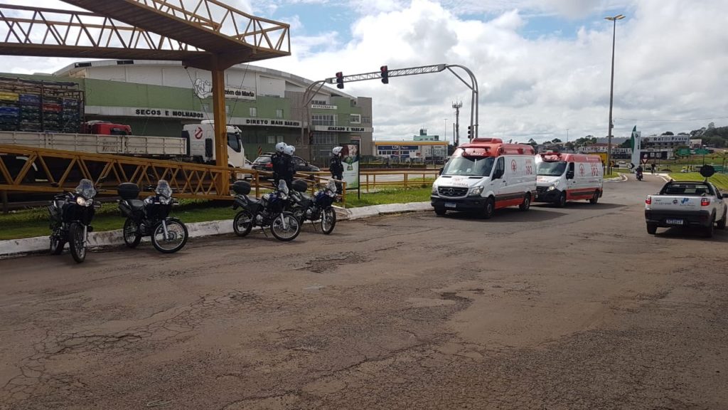 Samu e GM são mobilizadas para atenderem homem em surto perto do Trevo Cataratas