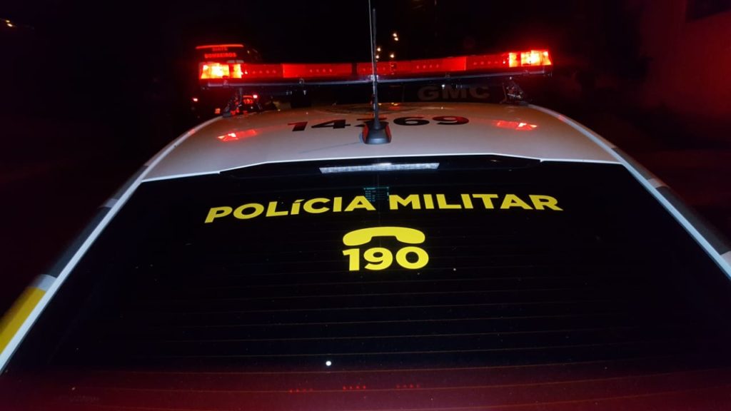 Mulher é detida após ser flagrada furtando produtos em supermercado no Bairro Parque Verde