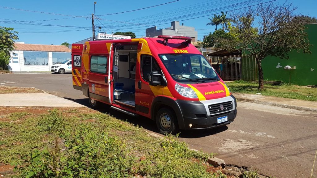 São Cristóvão: Mulher é socorrida após sofrer queda em residência