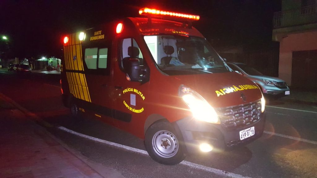 Siate atende motociclista que sofreu queda na Rua Cuiabá, no Alto Alegre
