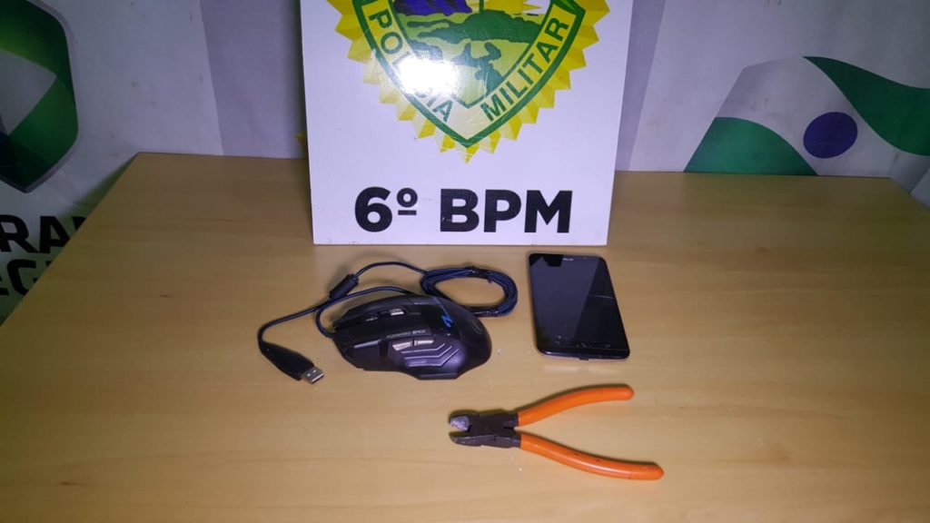 Homem invade borracharia e furta celular e mouse de computador no Brasmadeira