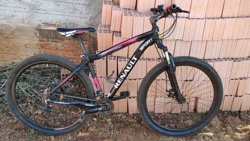 Investigadores do GDE recuperam bicicleta furtada