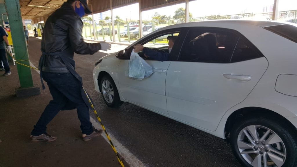 Feira do Produtor segue atendendo a população no antigo Terminal Oeste