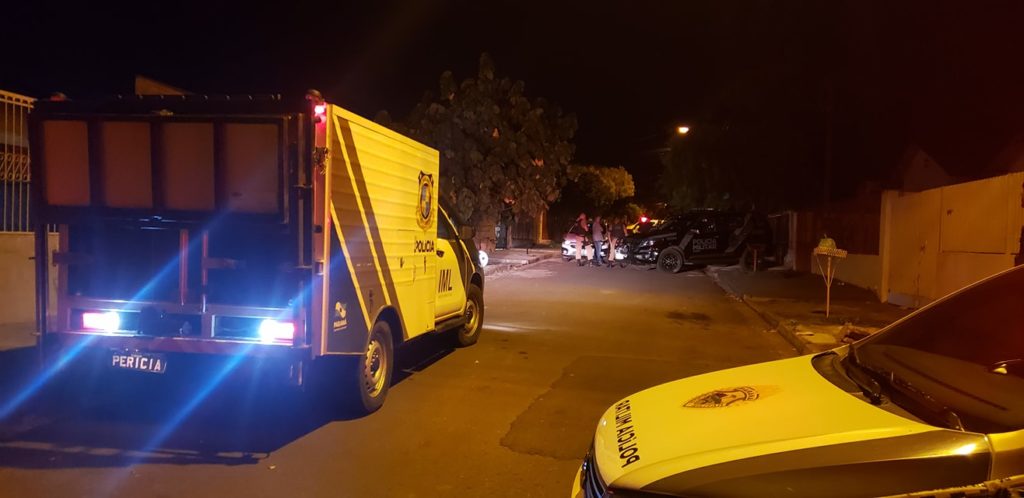 Com carro roubado, homem morre baleado em confronto com a PM na Zona Norte de Londrina
