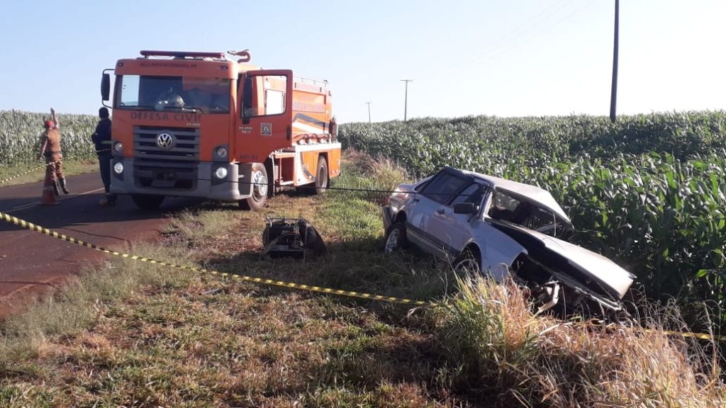 Homem morre em colisão frontal entre dois carros na PR-445, na região de Londrina