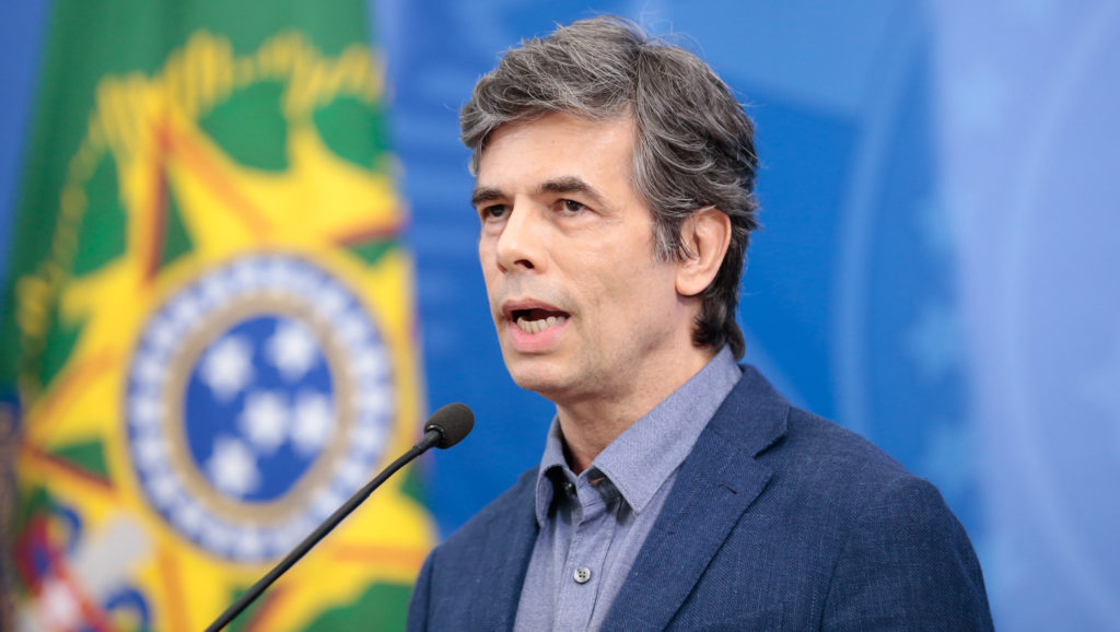 Nelson Teich pede exoneração do cargo de Ministro da Saúde