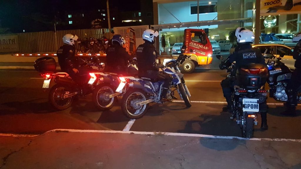 Alta velocidade e avanço de semáforos ‘fechados’ motivam ação do GPOM e Cettrans no Centro