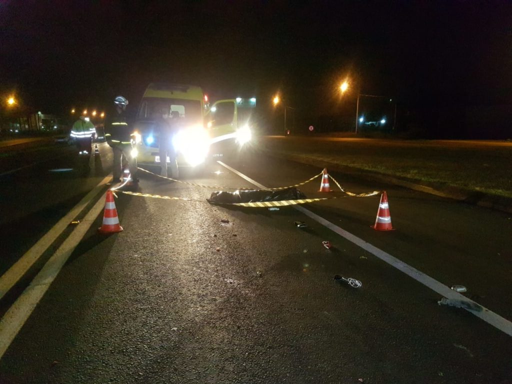 Homem morre atropelado por veículos na BR-277 em Cascavel