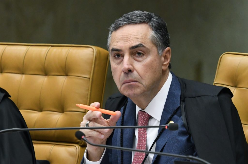 Supremo suspende expulsão de 34 diplomatas venezuelanos do Brasil