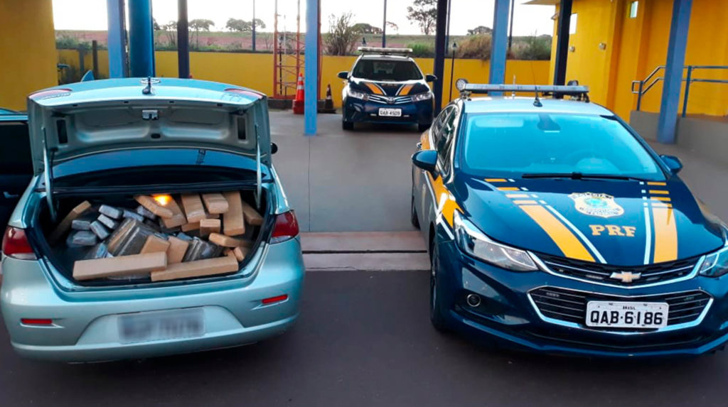 Três são presos no MS por transporte de maconha; carga seria entregue em Cascavel