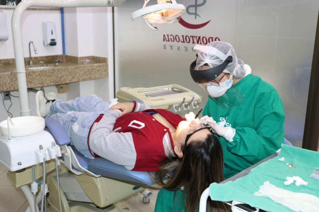 Cursos de Odontologia das estaduais são destaque no Enade