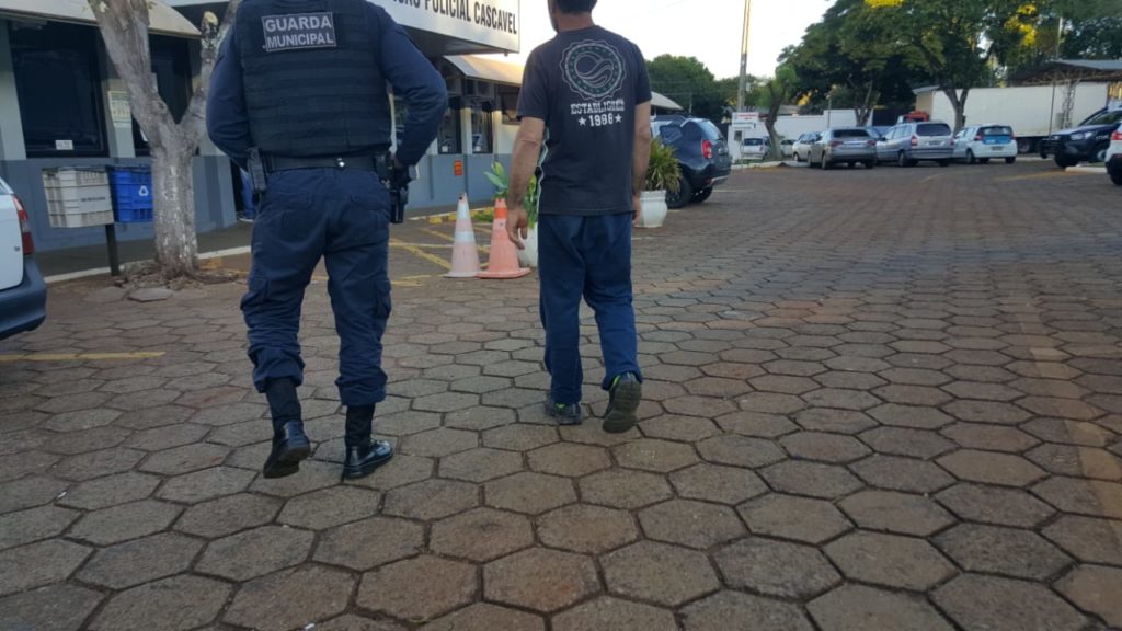 Homem descumpre medida protetiva e acaba detido pela Guarda Municipal