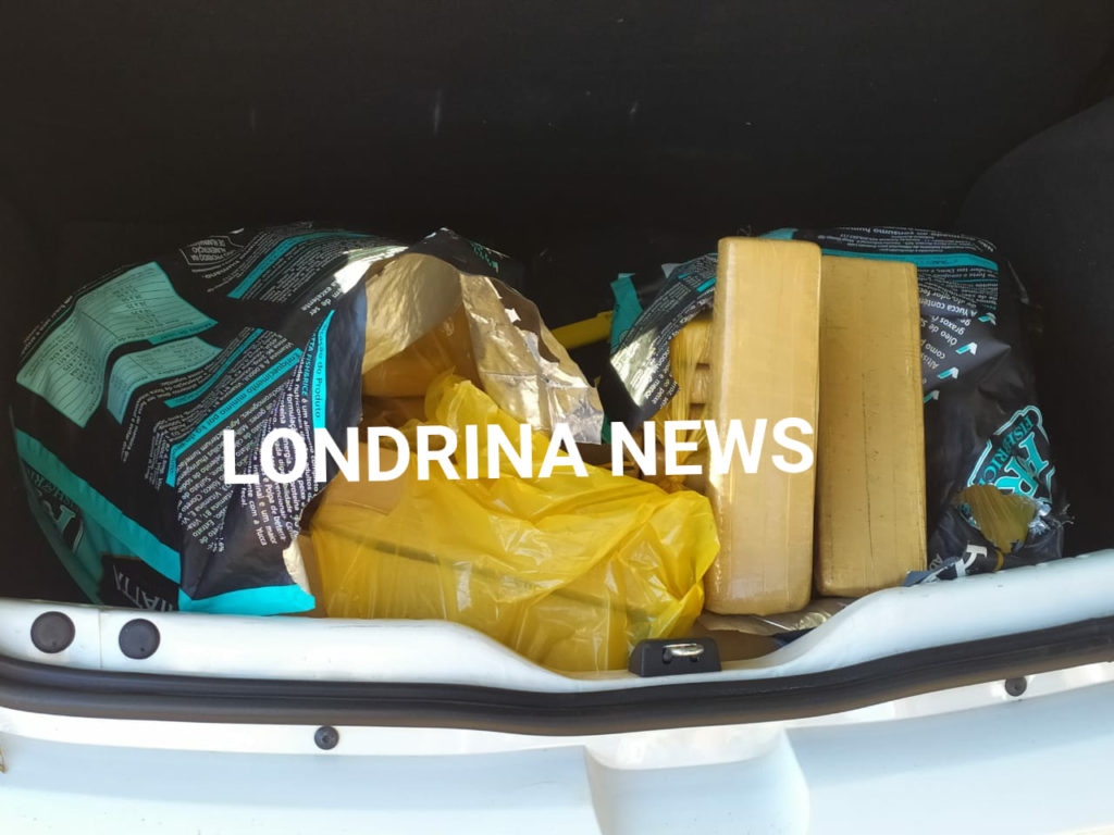 Polícia apreende drogas, munições e dinheiro na casa de PM que havia sido flagrado com drogas na BR-369