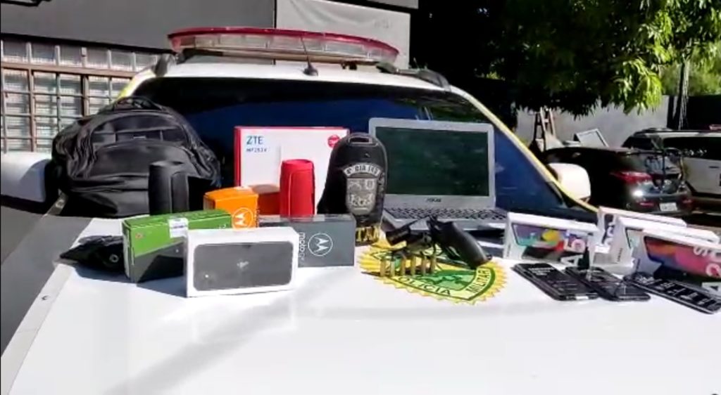 ROTAM detém quatro indivíduos e recupera objetos roubados de loja em Cambé