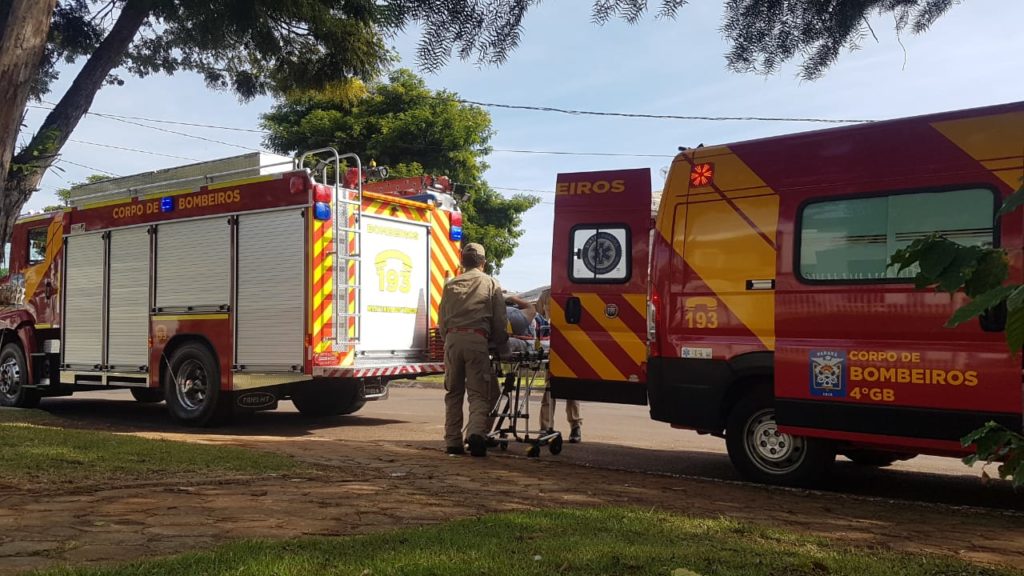 Homem é socorrido no Bairro Maria Luíza ao sofrer queda de quatro metros