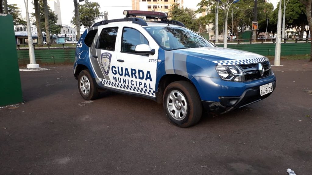 Curitiba: Fiscalização percorre 15 bairros e GM atua em parques e praças Curitiba: Fiscalização percorre 15 bairros e GM atua em parques e praças