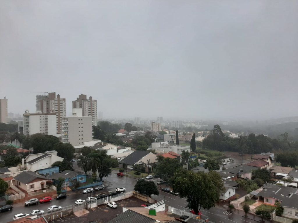 Semana poderá ter dias gelados com temperatura chegando a 3º e previsão de geada em Cascavel