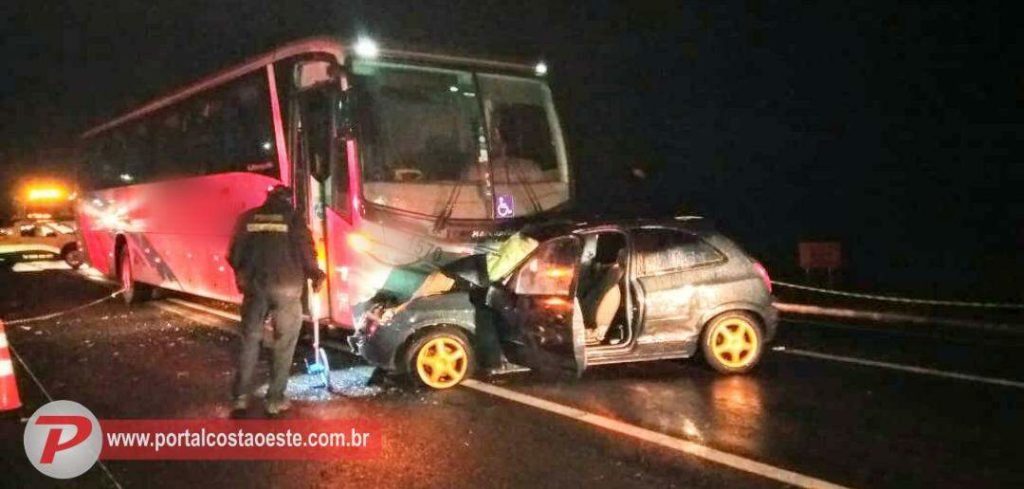 Homem morre após acidente entre ônibus e carro em Santa Terezinha de Itaipu