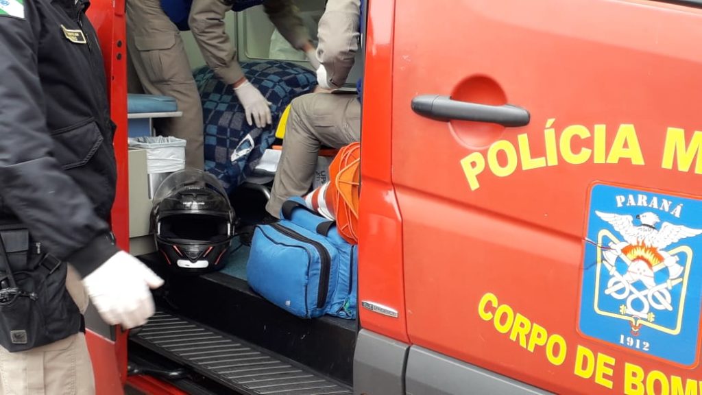 Motociclista fica ferida em acidente no Bairro Cascavel Velho