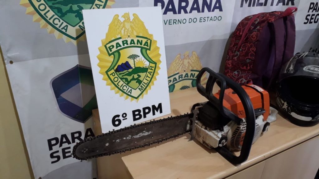 Com motosserra ligada, homem ameaça vizinhos na Região do Tarumã
