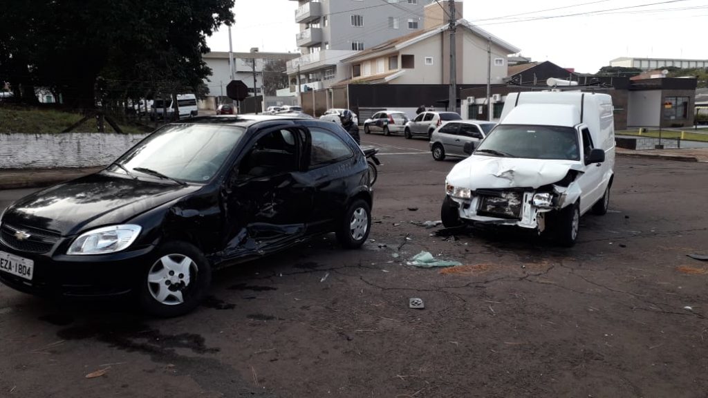 Mulher fica ferida em acidente na Rua General Osório, no Centro