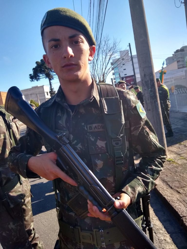 Soldado do Exército morre em acidente de moto e gera comoção nas redes