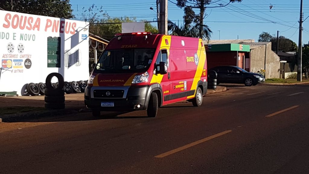 Mulher fica ferida em acidente de trânsito na Av. das Pombas