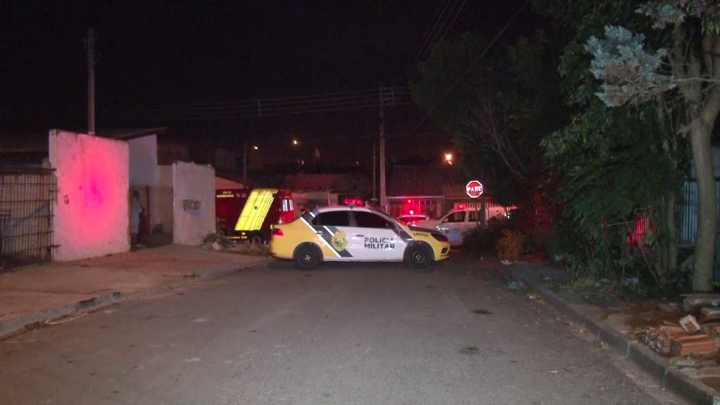 Duas pessoas são assassinadas e outras duas feridas com tiros em Curitiba