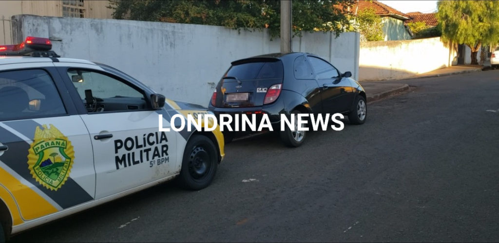 Ford Ka tomado em assalto é recuperado em rápida ação da PM em Londrina