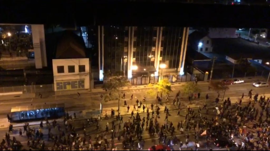 Justiça estadual suspende manifestações com aglomeração de pessoas em Curitiba